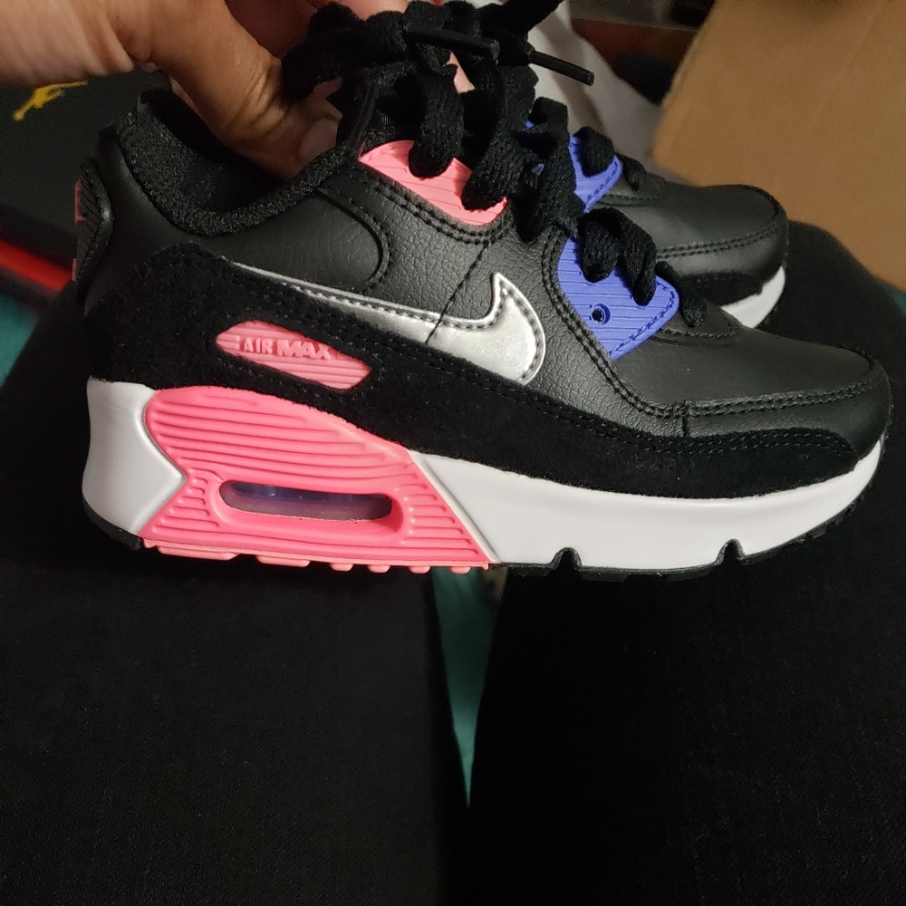 Little Girl Air Max 90